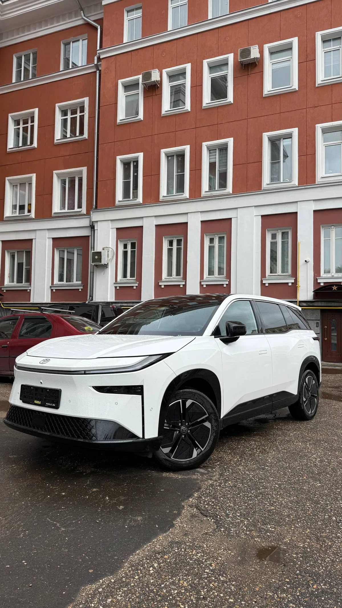 Toyota BZ3X 520 Pro+, вид спереди